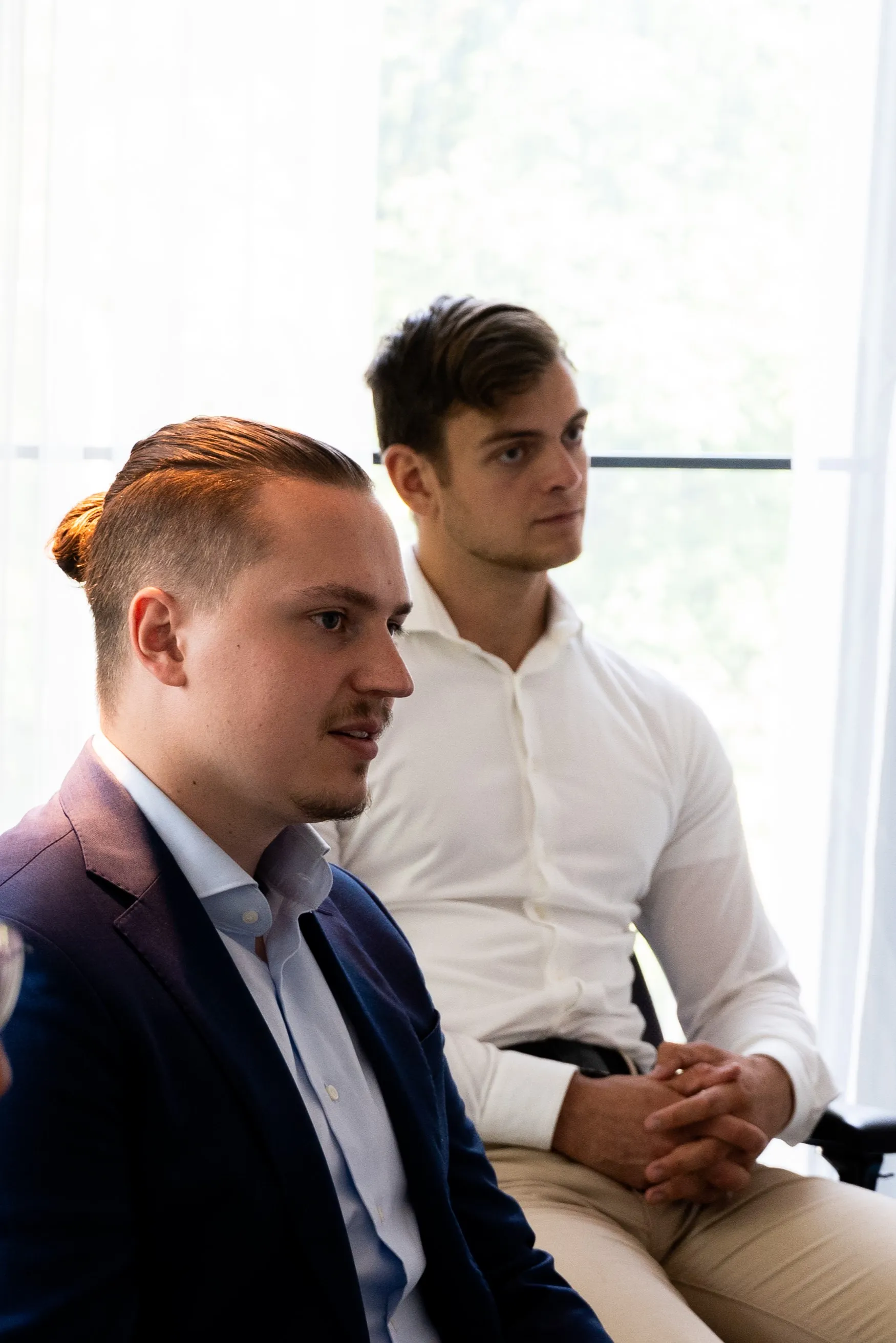 werknemers peter en bart aan het werk